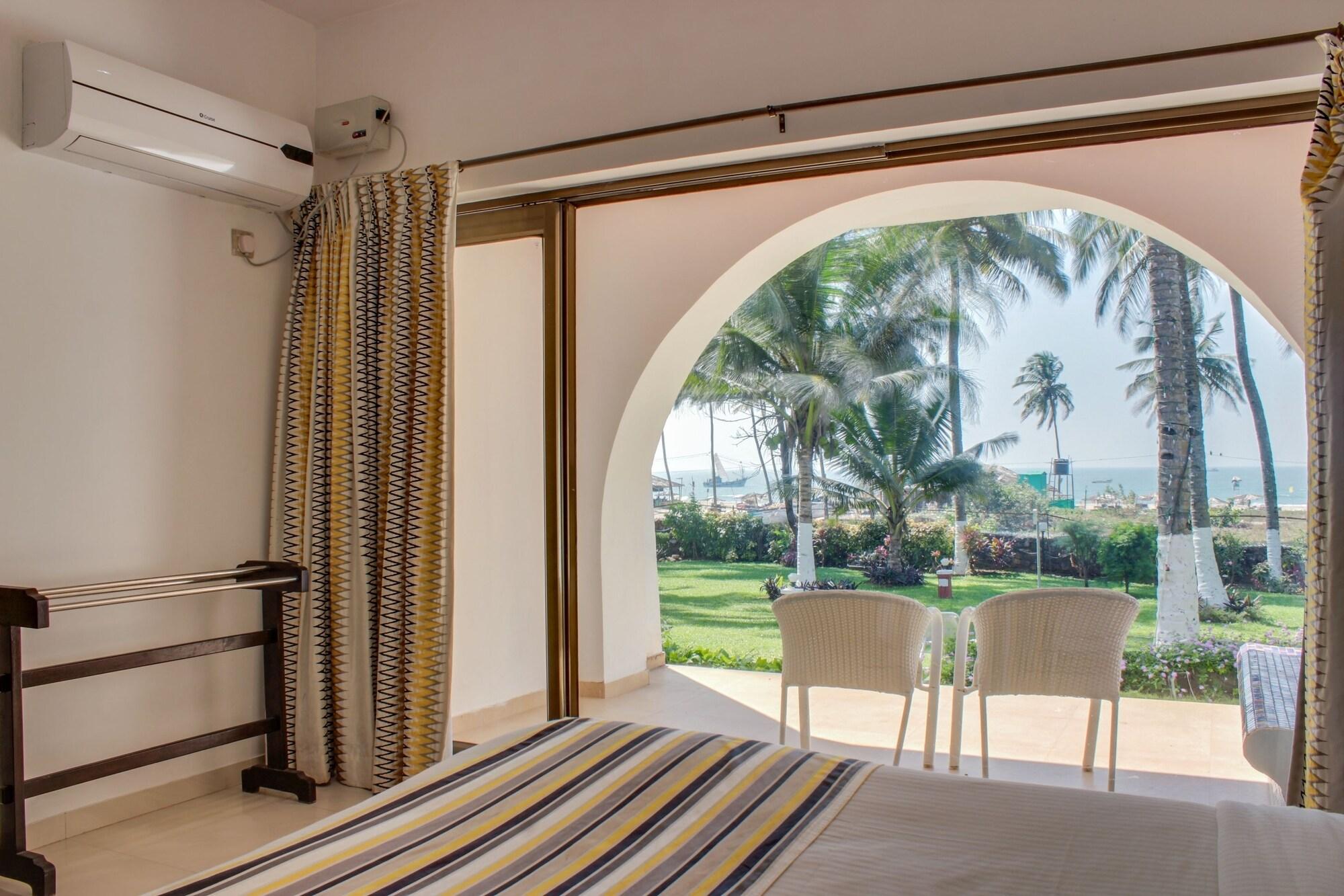 Longuinhos Beach Resort Colva Exterior photo
