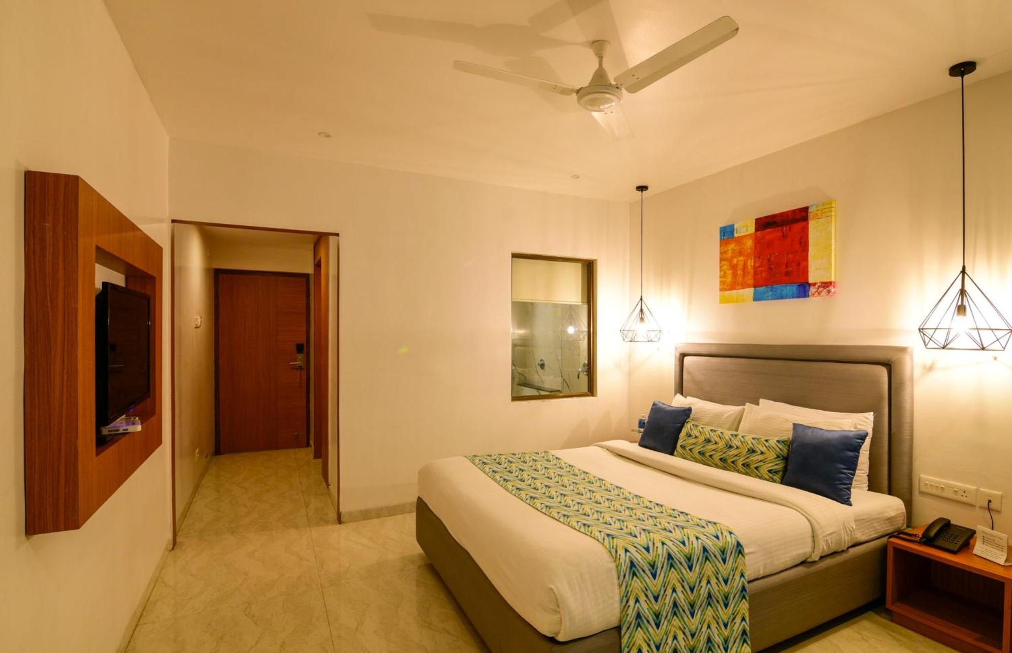 Longuinhos Beach Resort Colva Exterior photo